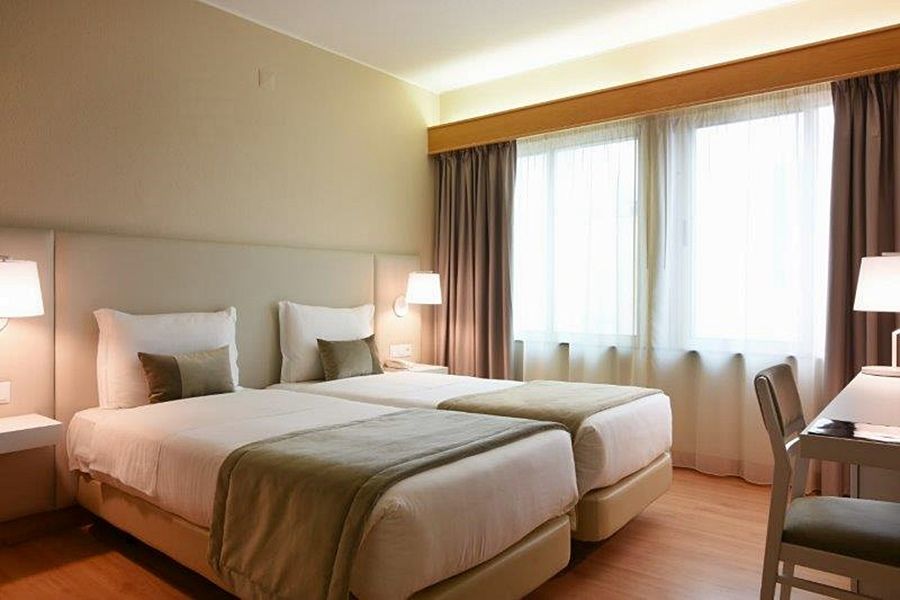 Hotel Exe Wellington Figueira da Foz Zewnętrze zdjęcie